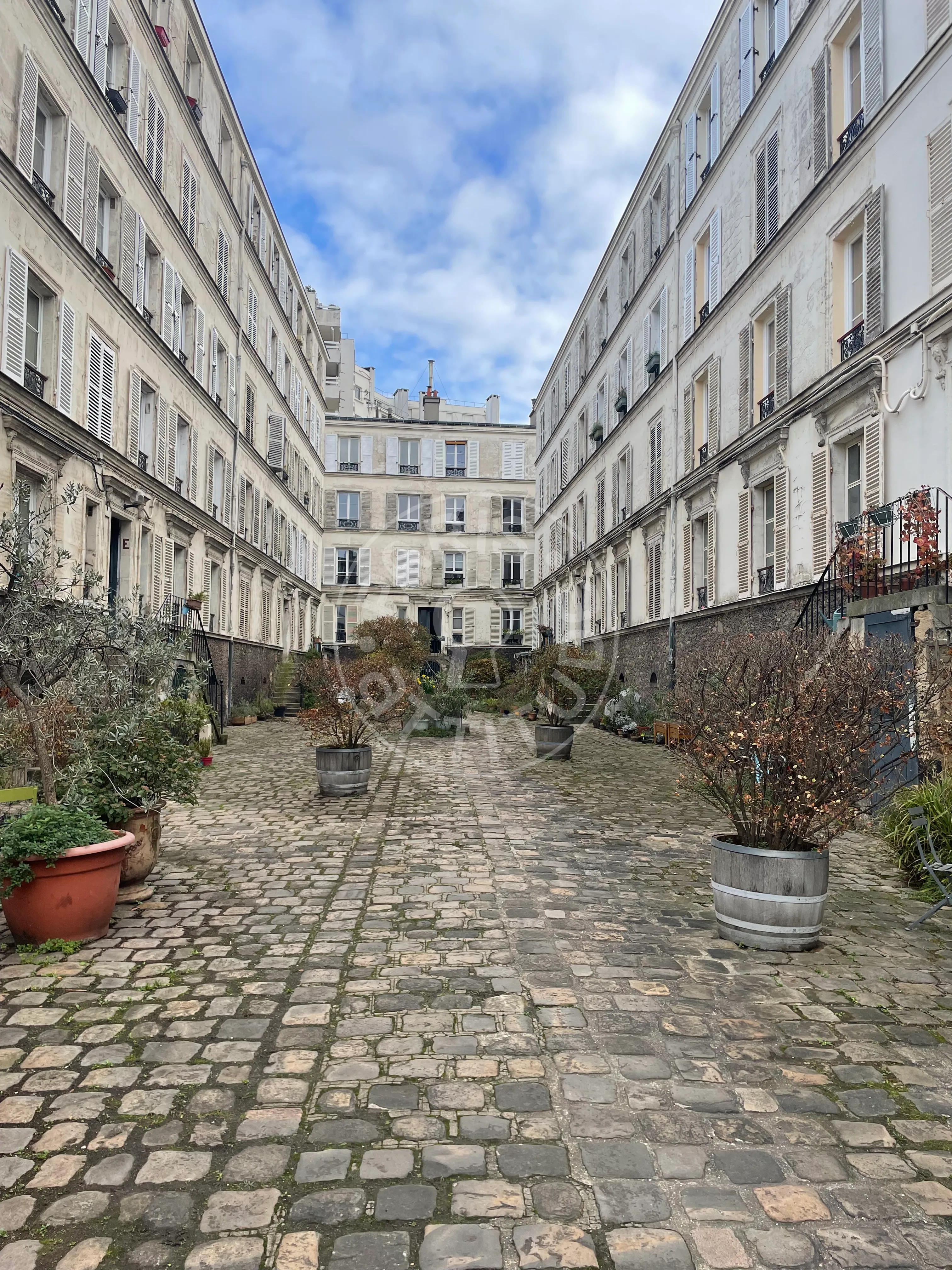 Appartement Rue de Charenton à Paris