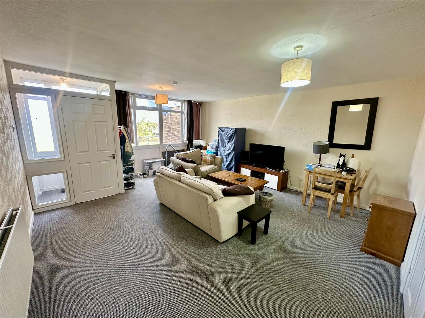 Flat Holmleigh Road in Gloucester