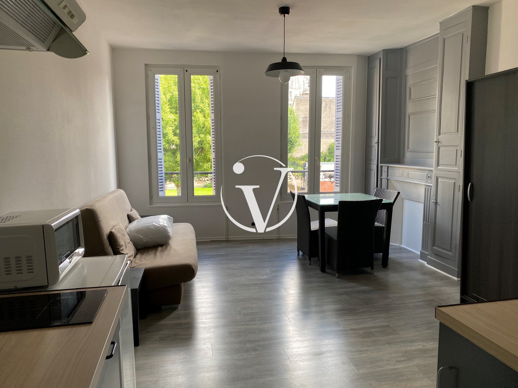 Chambre Rue des Écoles à La Ville-aux-Clercs