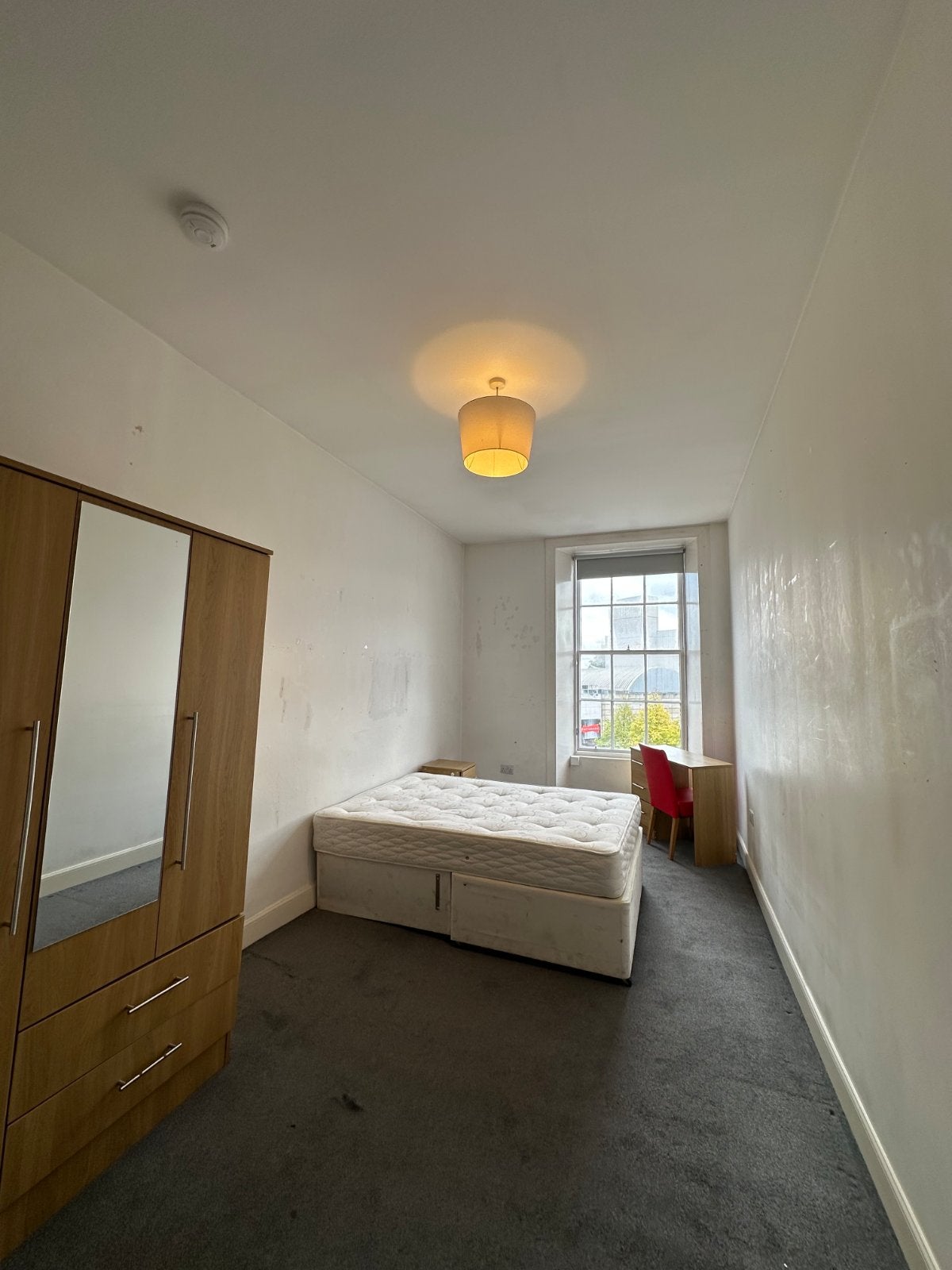 Room Lothian Street in City of Edinburgh