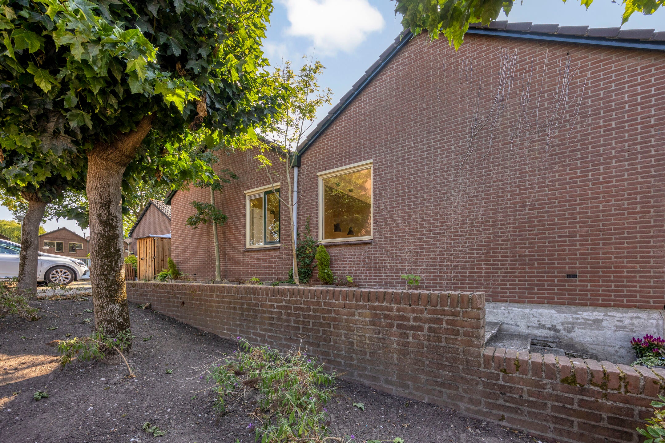 Tussenwoning te koop: Mispelgaarde 2, Zoetermeer