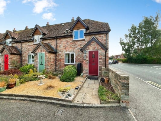 House Damory Mews in Blandford Forum