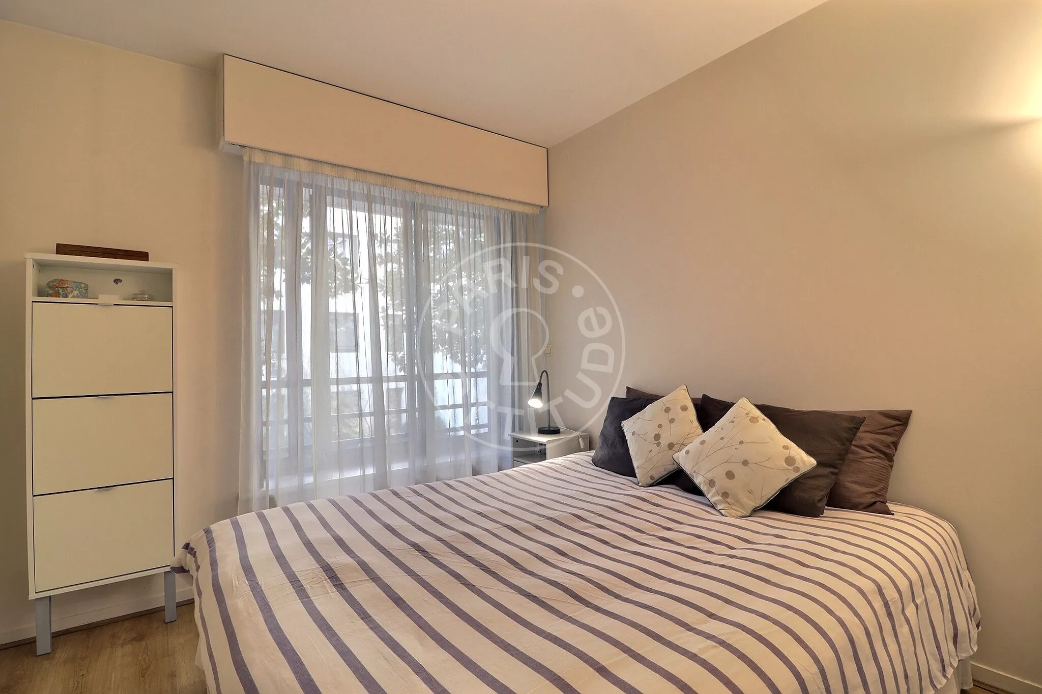 Appartement Rue Pierre Lhomme à Courbevoie