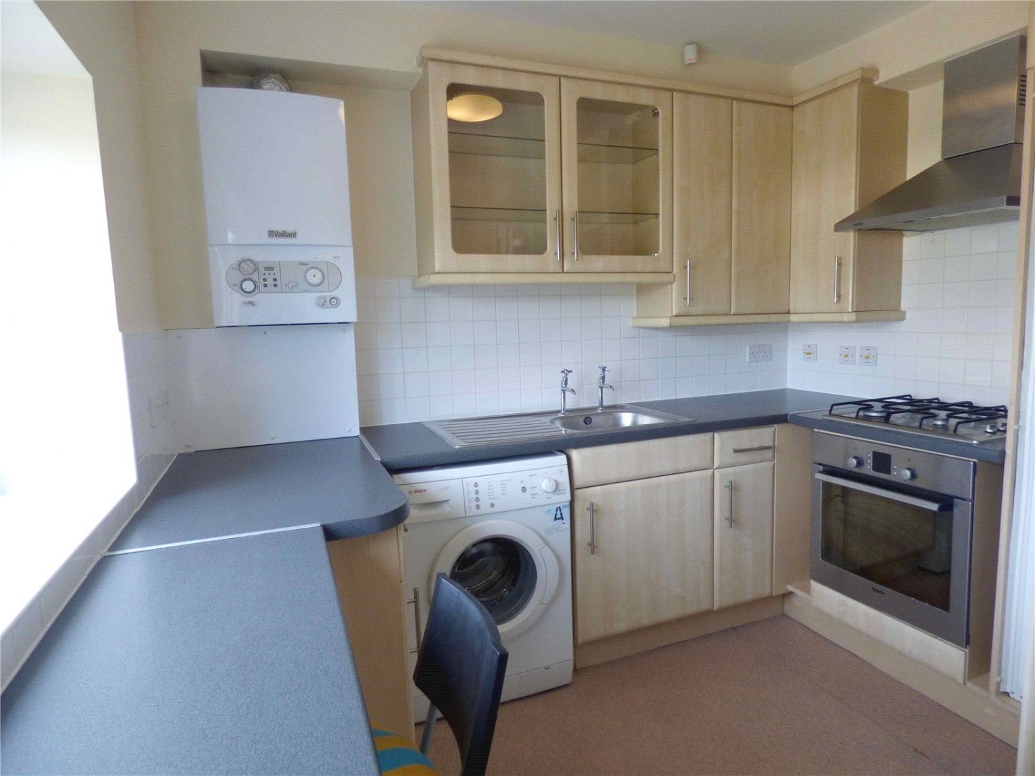 Flat Watling Avenue in Greater London