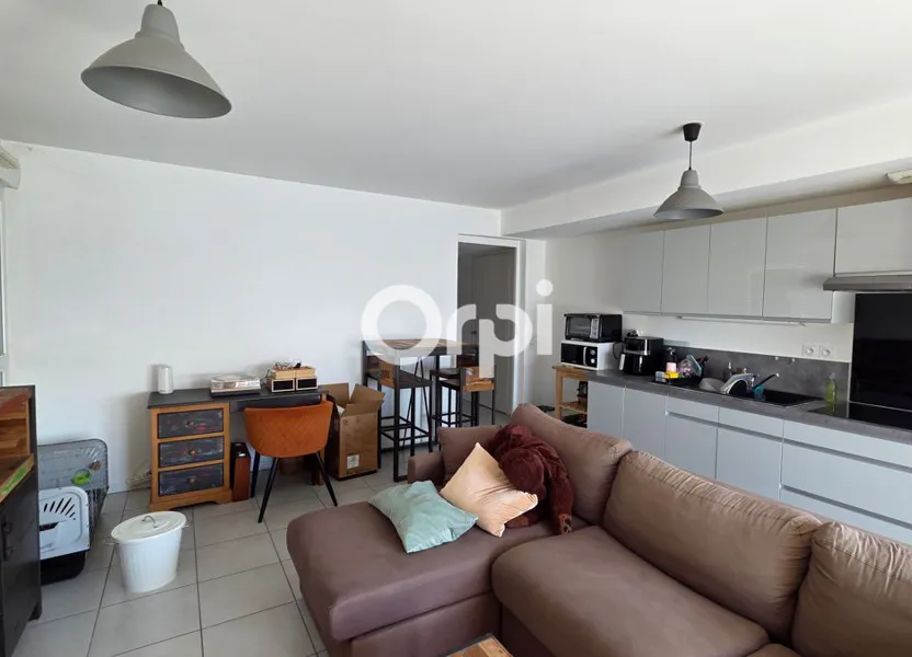 Flat Avenue Général Frère in Lyon