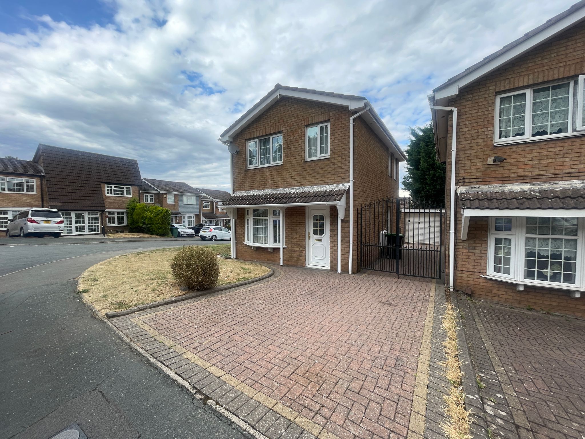House Saint Christopher Close in Sandwell