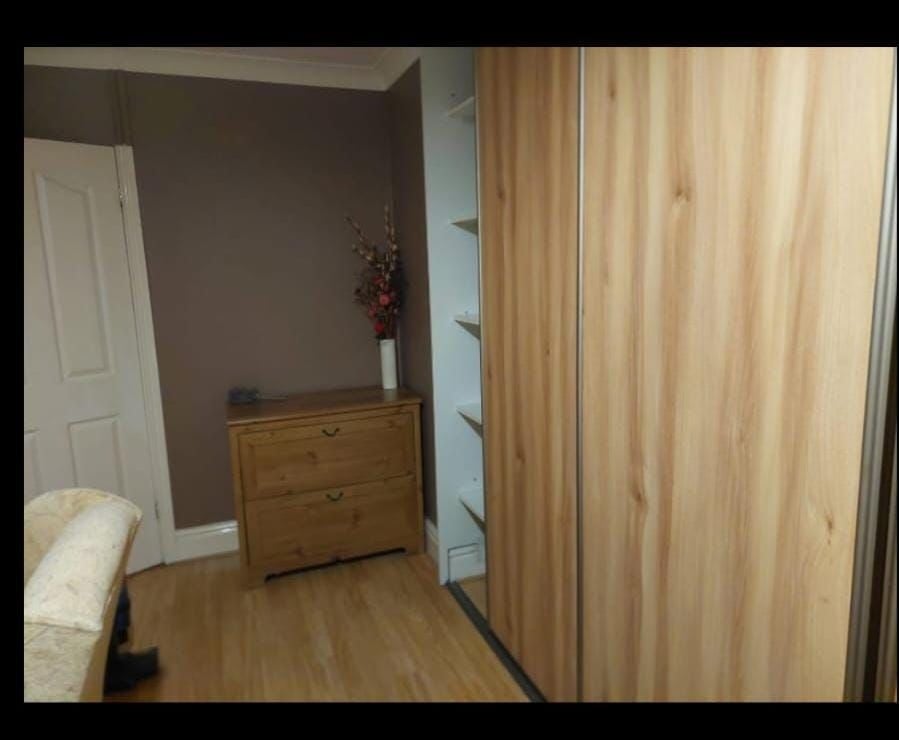 Room Dale Walk in Birmingham