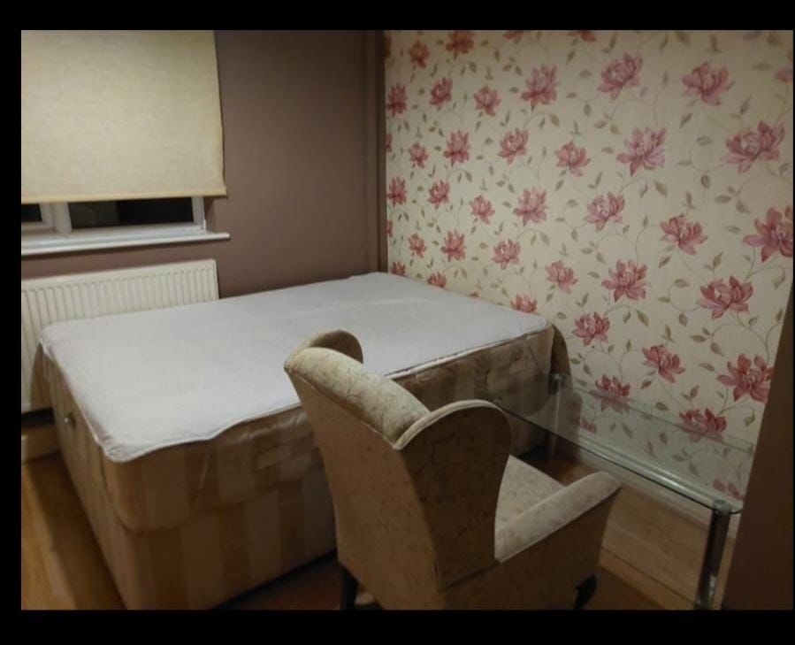 Room Dale Walk in Birmingham