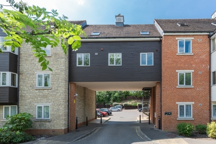 Flat Spring Lane in Oxford