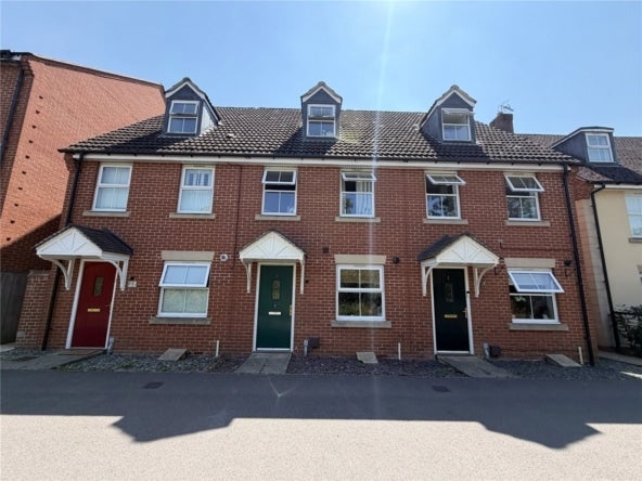 House Markton Close in Taw Hill