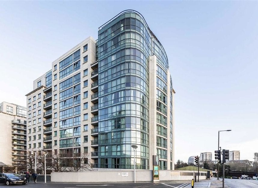 Flat Sheldon Square in City of Westminster