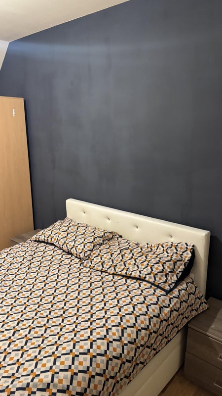Room Lower Mill Street in Wyre Forest