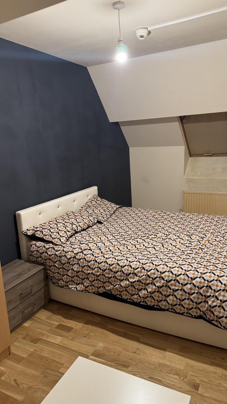 Room Lower Mill Street in Wyre Forest