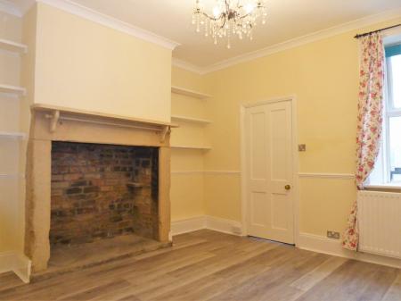 Flat North Terrace in Hexham