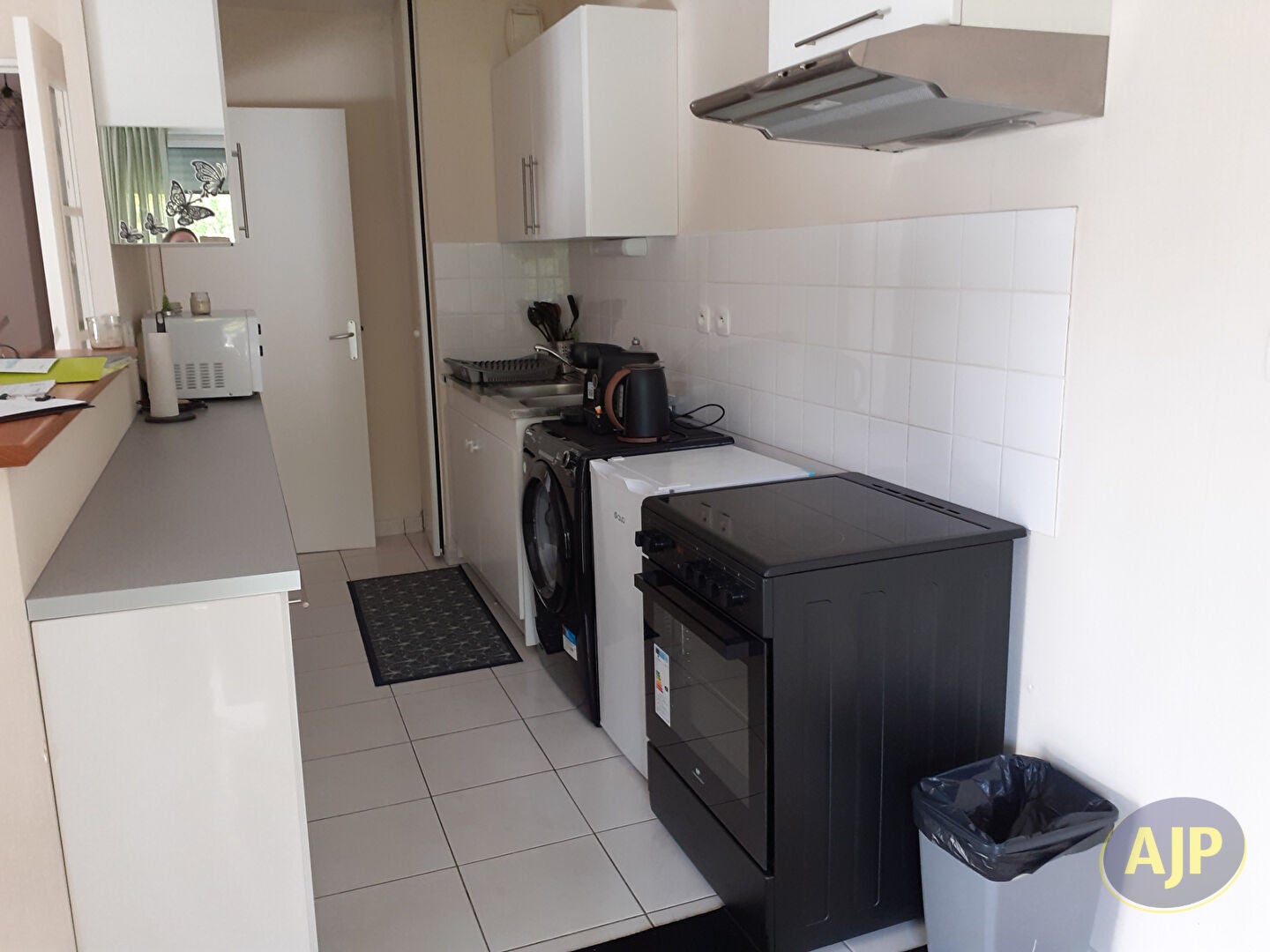 Flat Route d'Allonnes in Villeneuve-sur-Conie