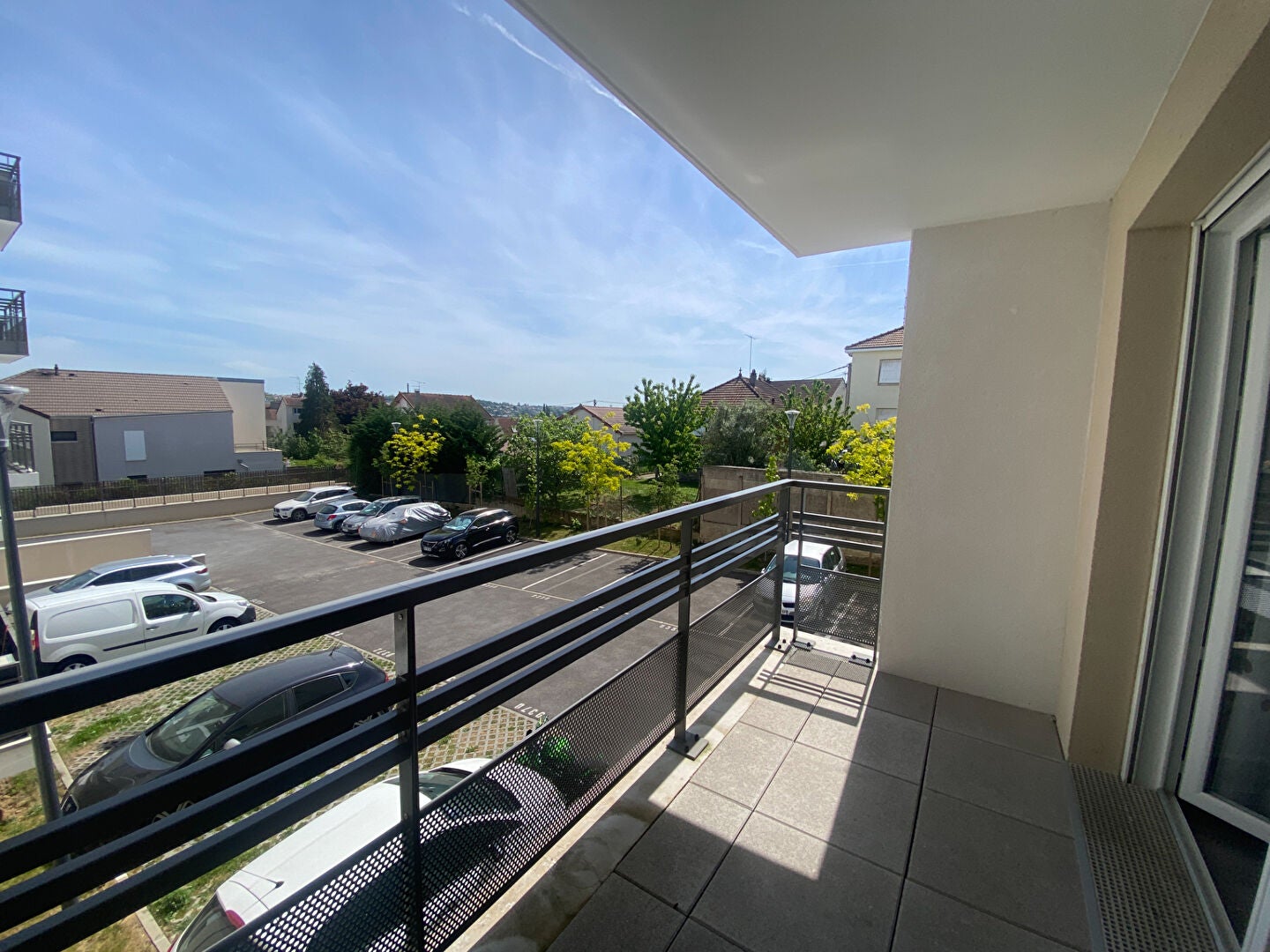 Appartement Place Léon Cassé à Corbeil-Essonnes