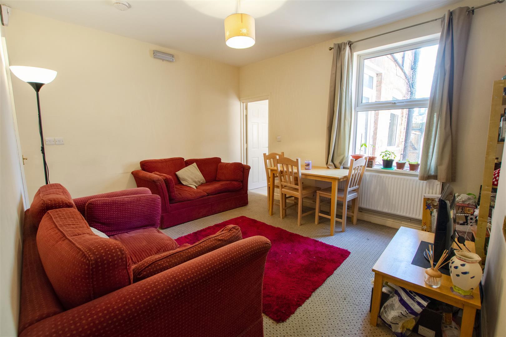 Flat Teignmouth Road in Birmingham