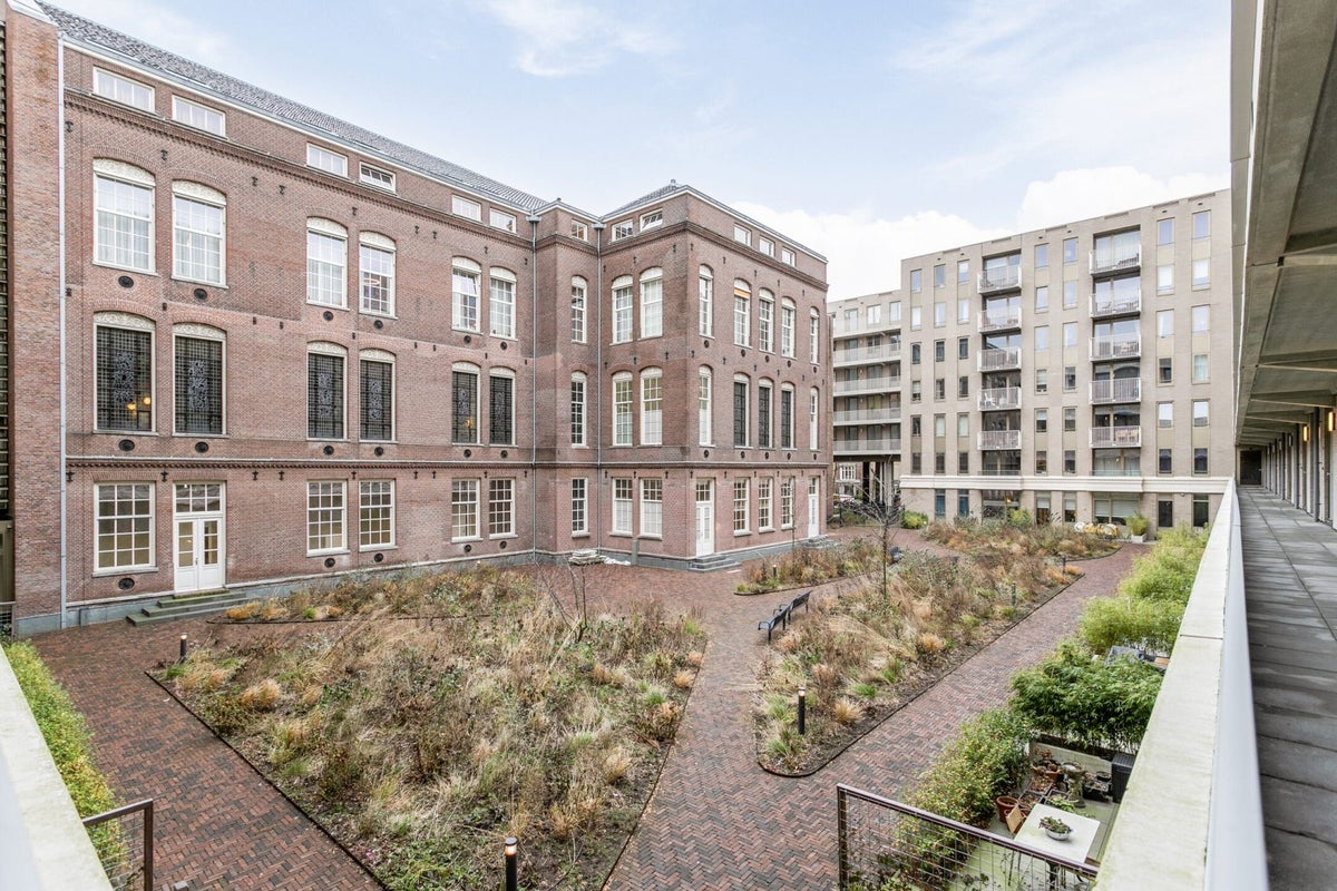 Appartement aan de Plantage Middenlaan in Amsterdam (592338)