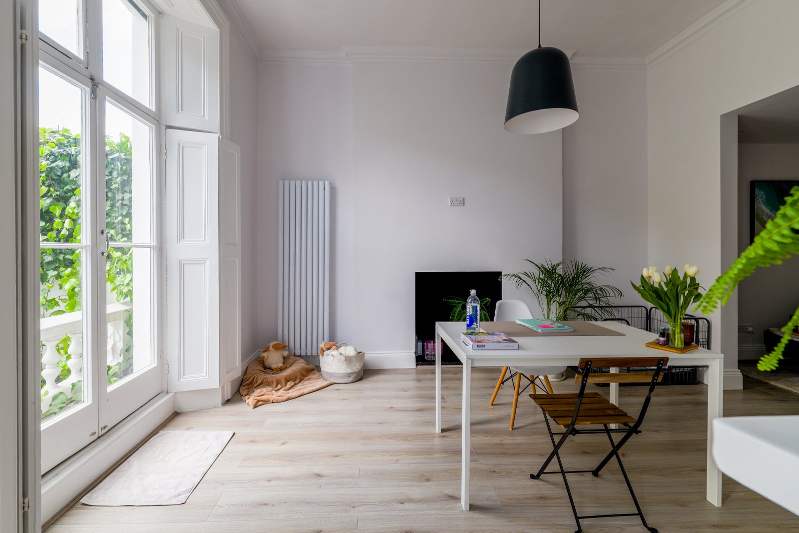 Flat Sheffield Terrace in Greater London