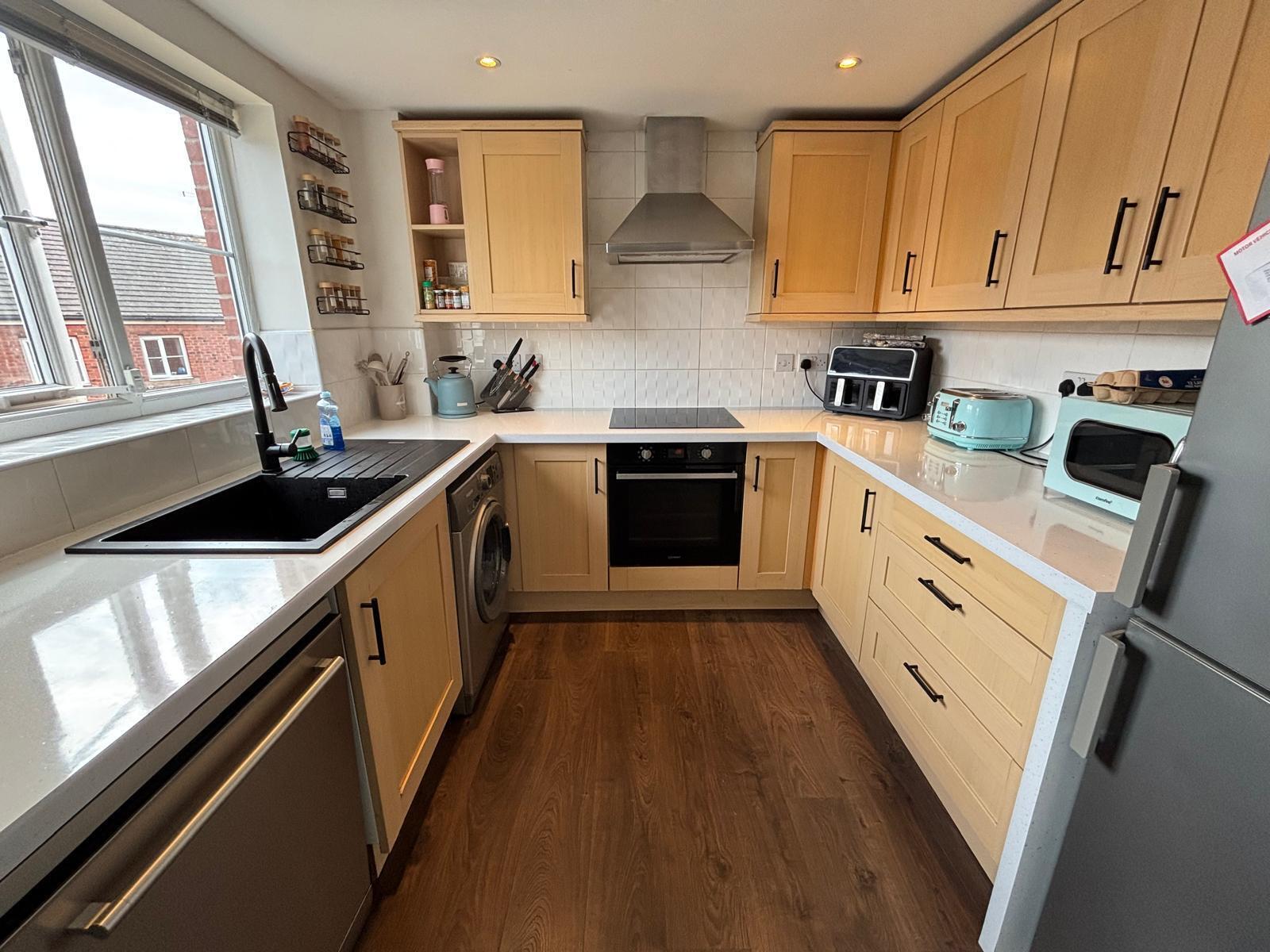 Flat Chandley Wharf in Warwick