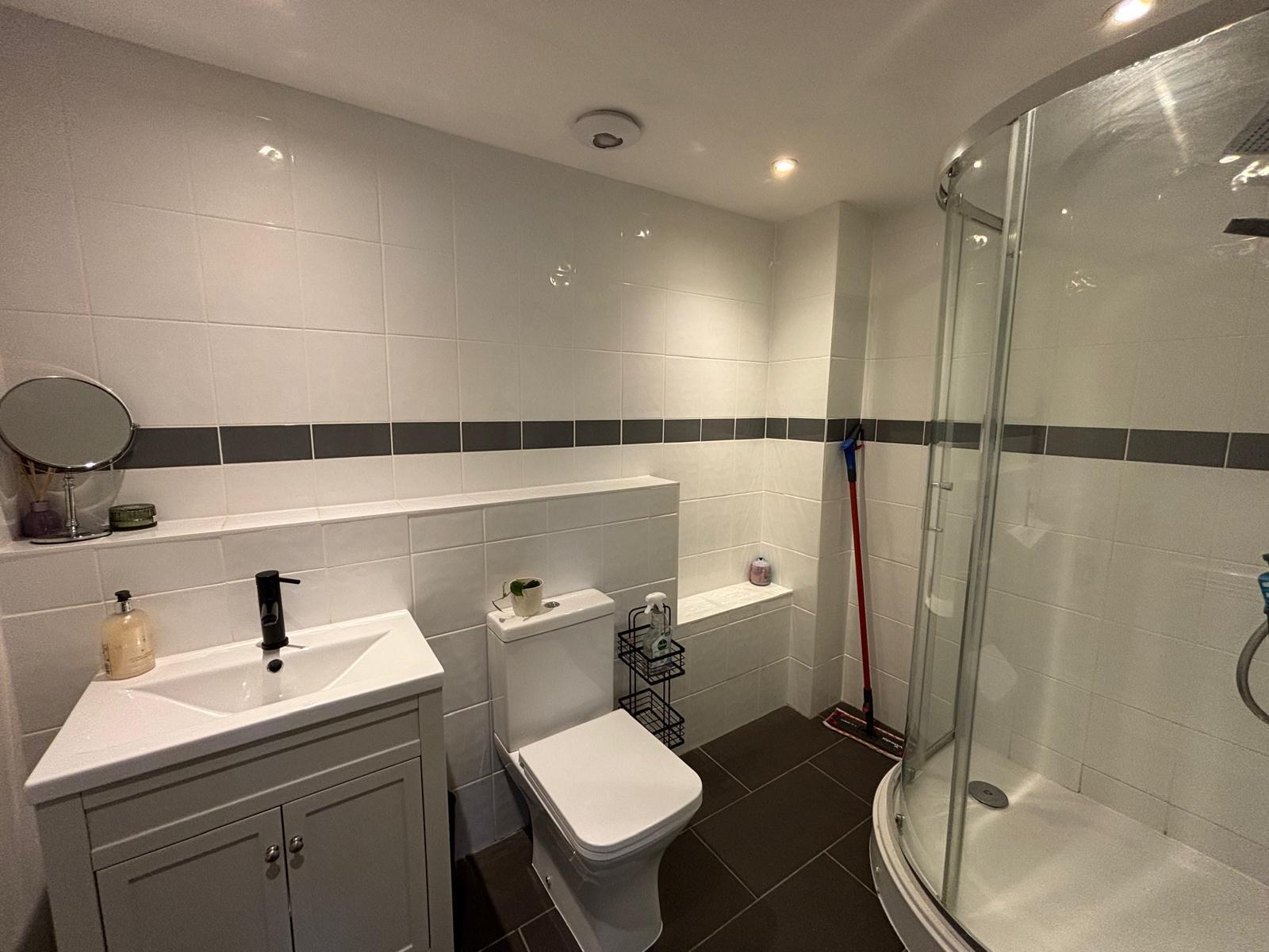Flat Chandley Wharf in Warwick