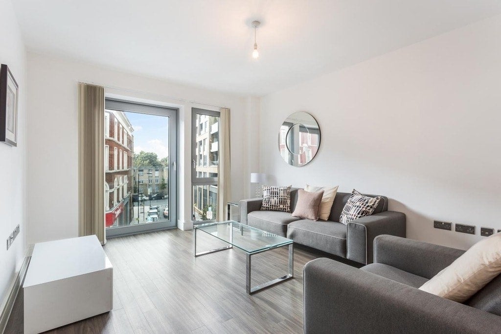 Flat Kingsland High Street in Greater London