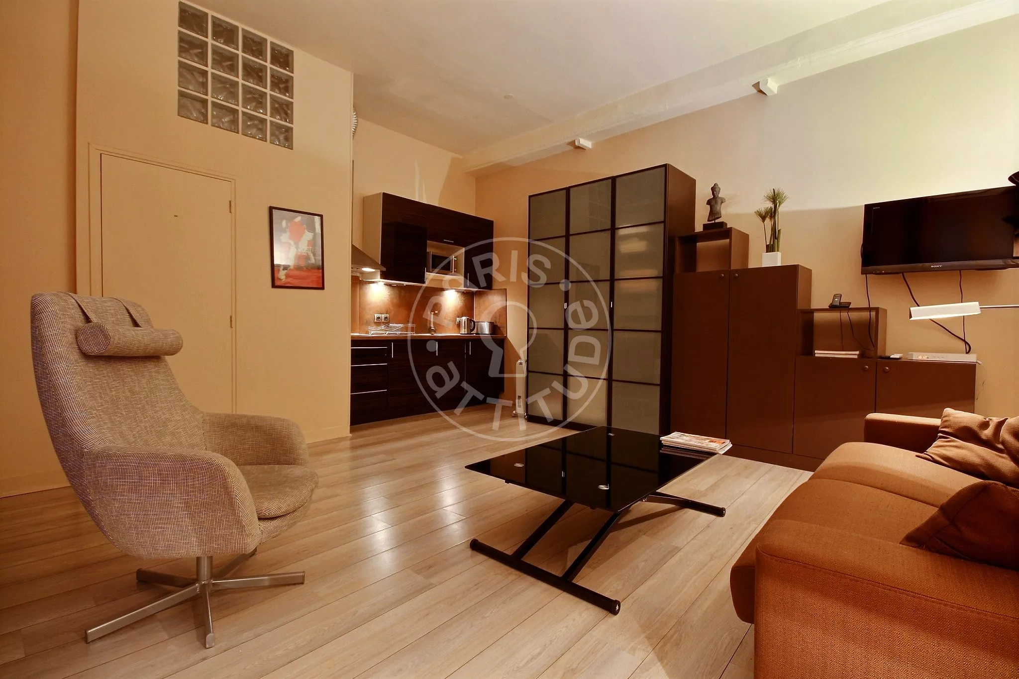 Flat Rue d'Aboukir in Paris
