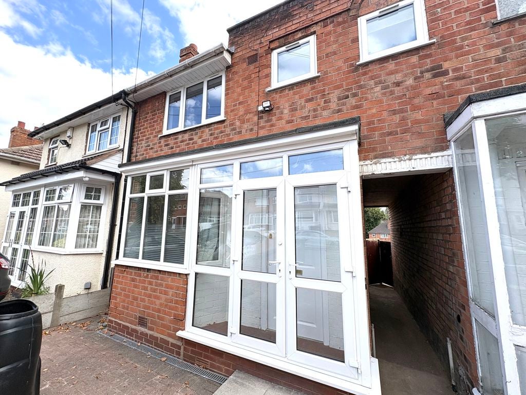 House Birkenshaw Road in Birmingham
