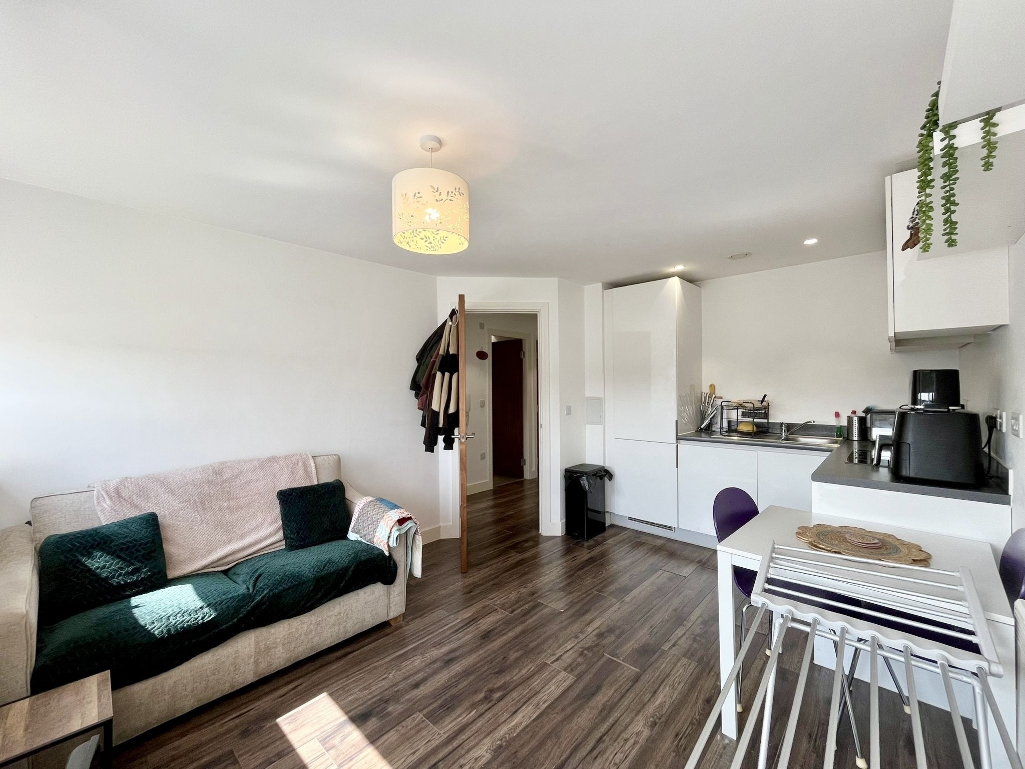 Flat Blackthorn Road in Worcester