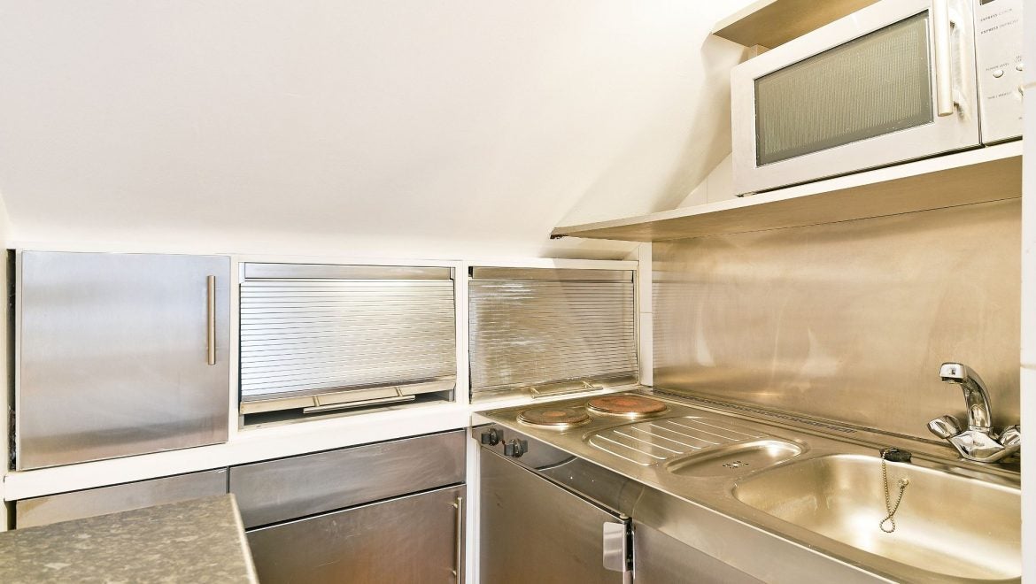 Flat Montrose Court in City of Westminster