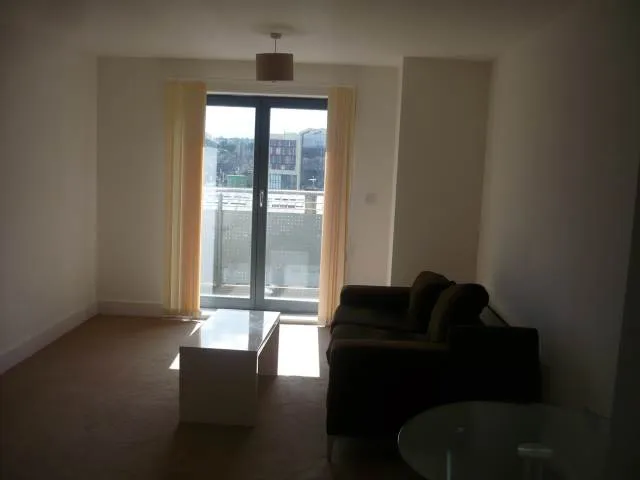 Flat Grattan Road in Bradford