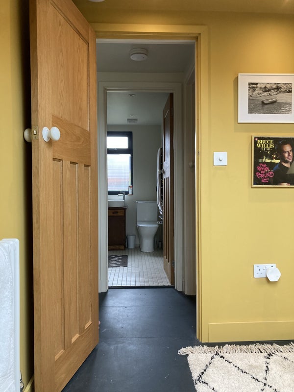 Room Fitzgerald Road in Bristol