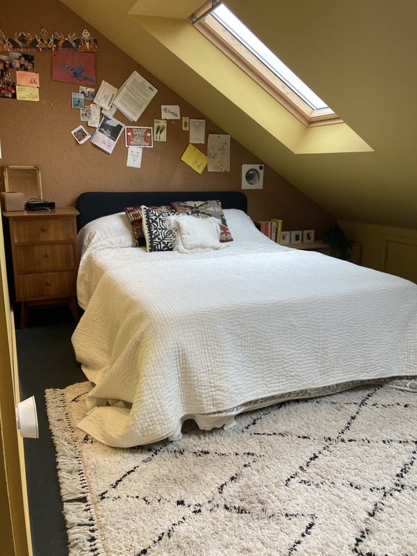 Room Fitzgerald Road in Bristol