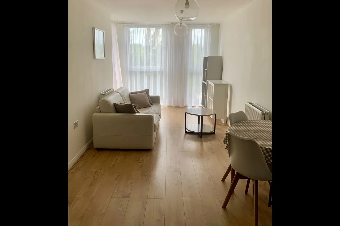 Flat Daneland Walk in Greater London