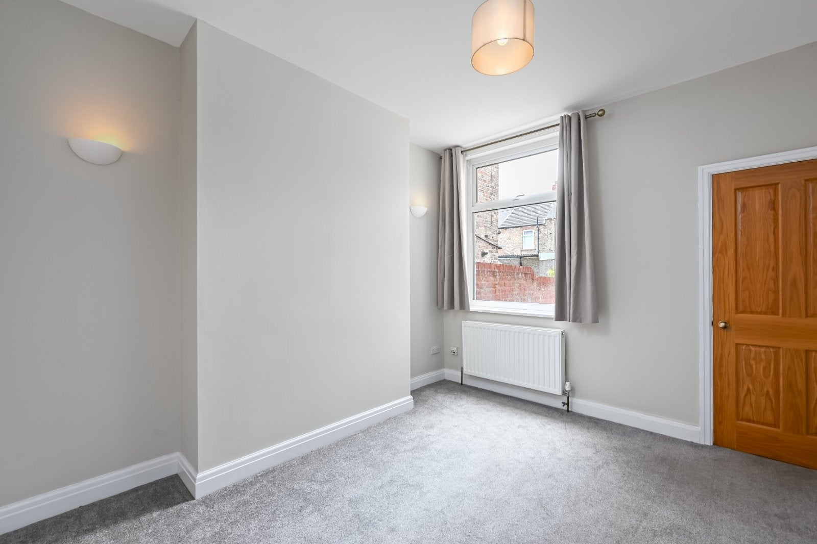 Flat Poppleton Road in York