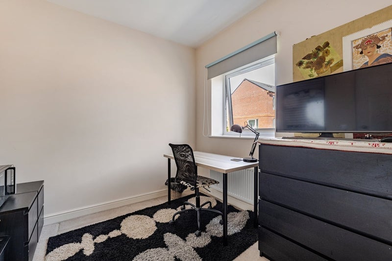 Room Rington Road in Leeds