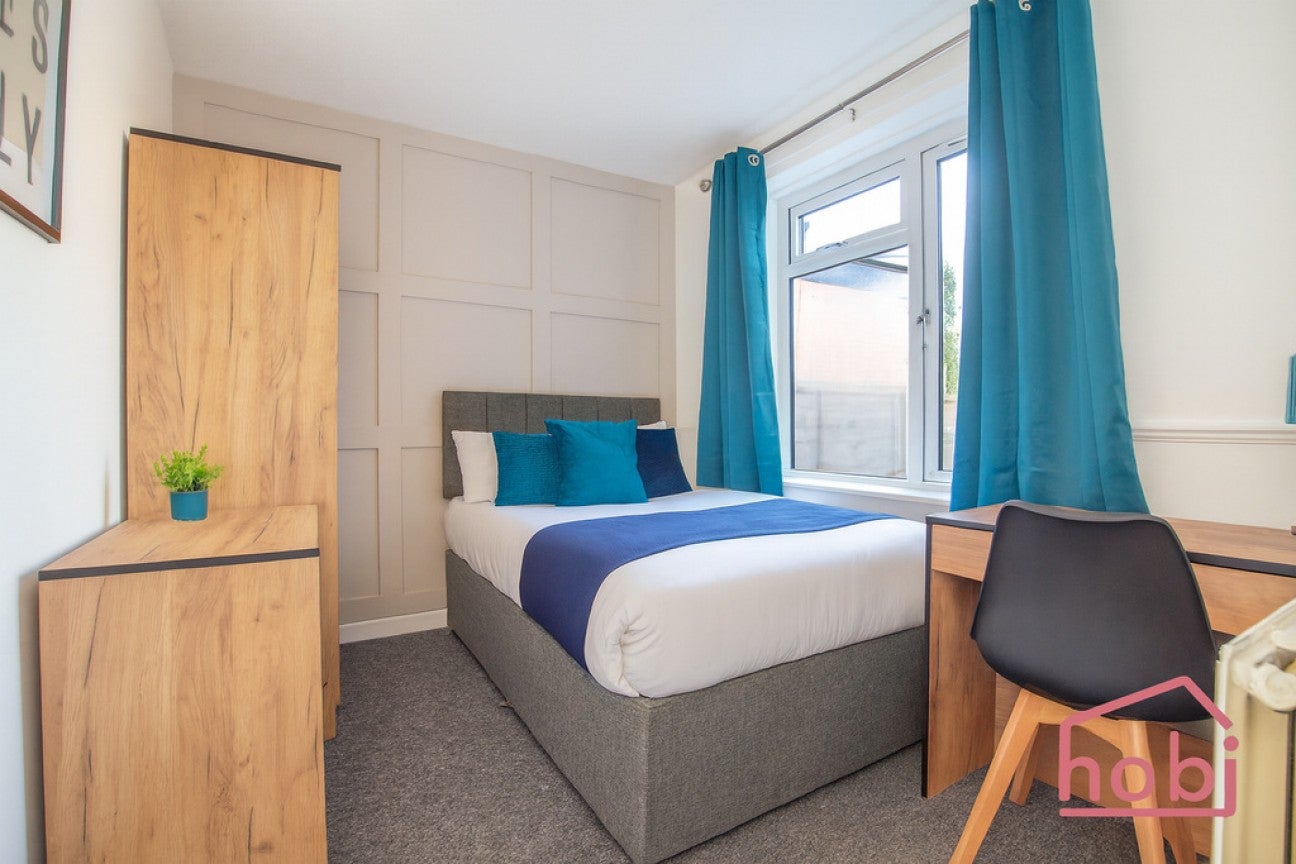 Room Friends Road in Norwich