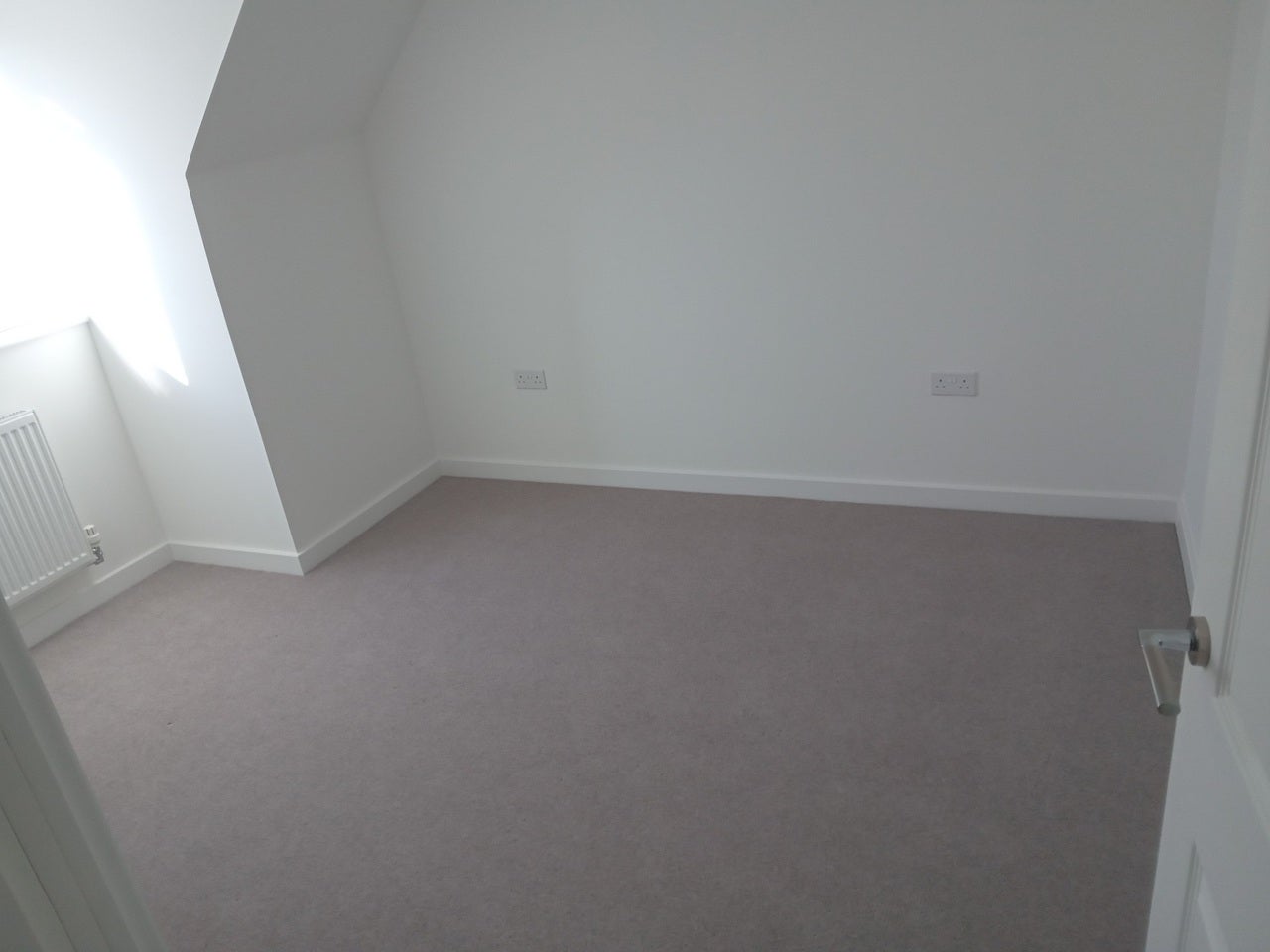 Room Spring Grove in Borough of Swale