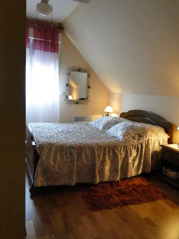 Room Rue Louis Aragon in Champagné