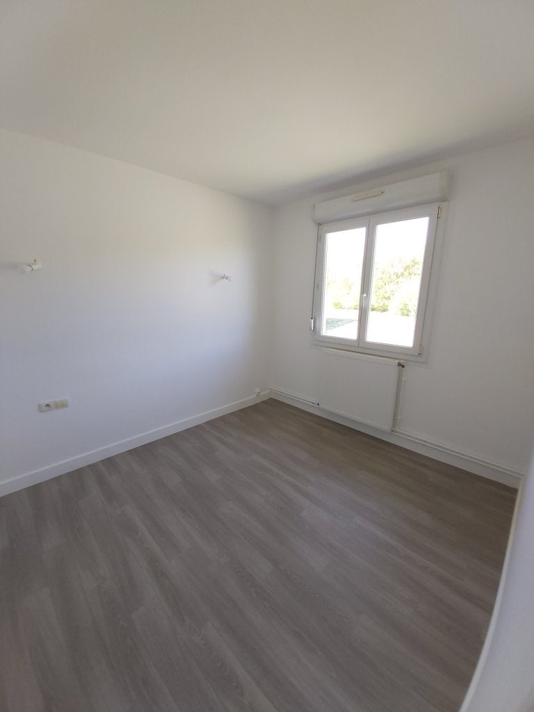 Flat Chemin des Grandes Hayes in Robert-Espagne