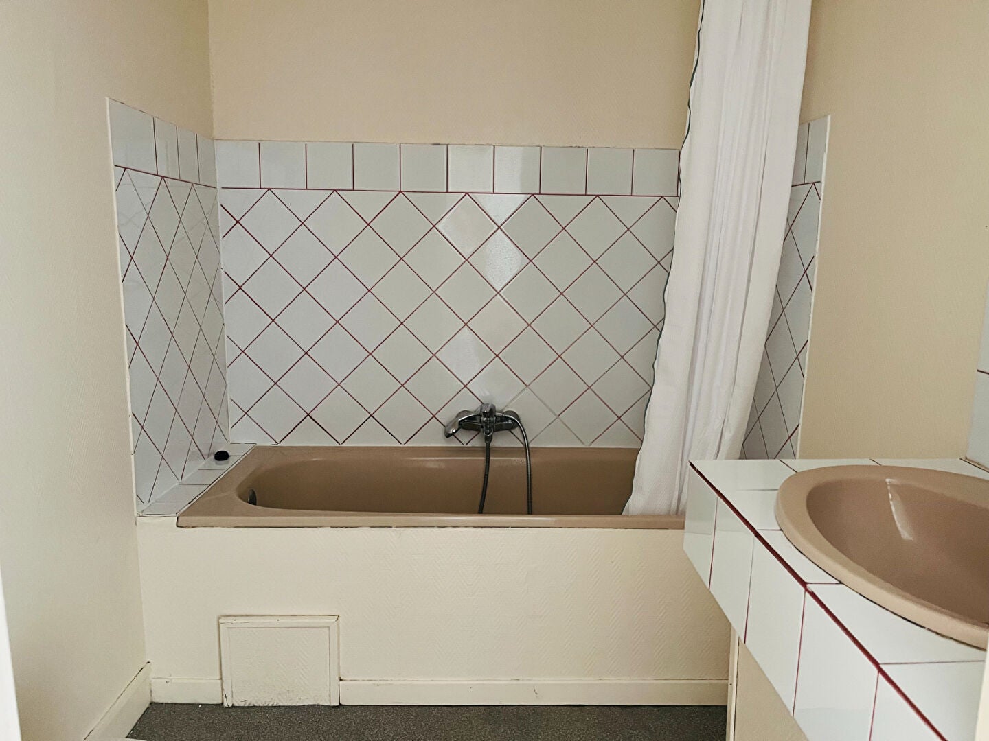 Room Rue du Gouvernement in Saint-Quentin