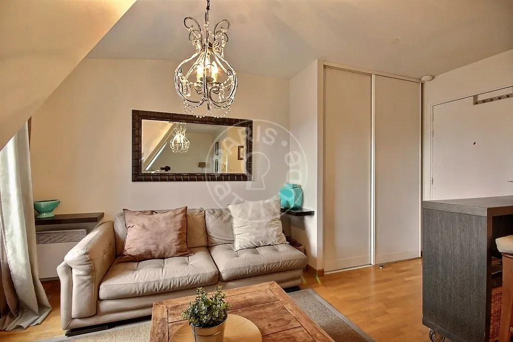 Appartement Rue Gounod à Paris