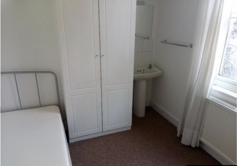 Room Sedlescombe Road in Greater London