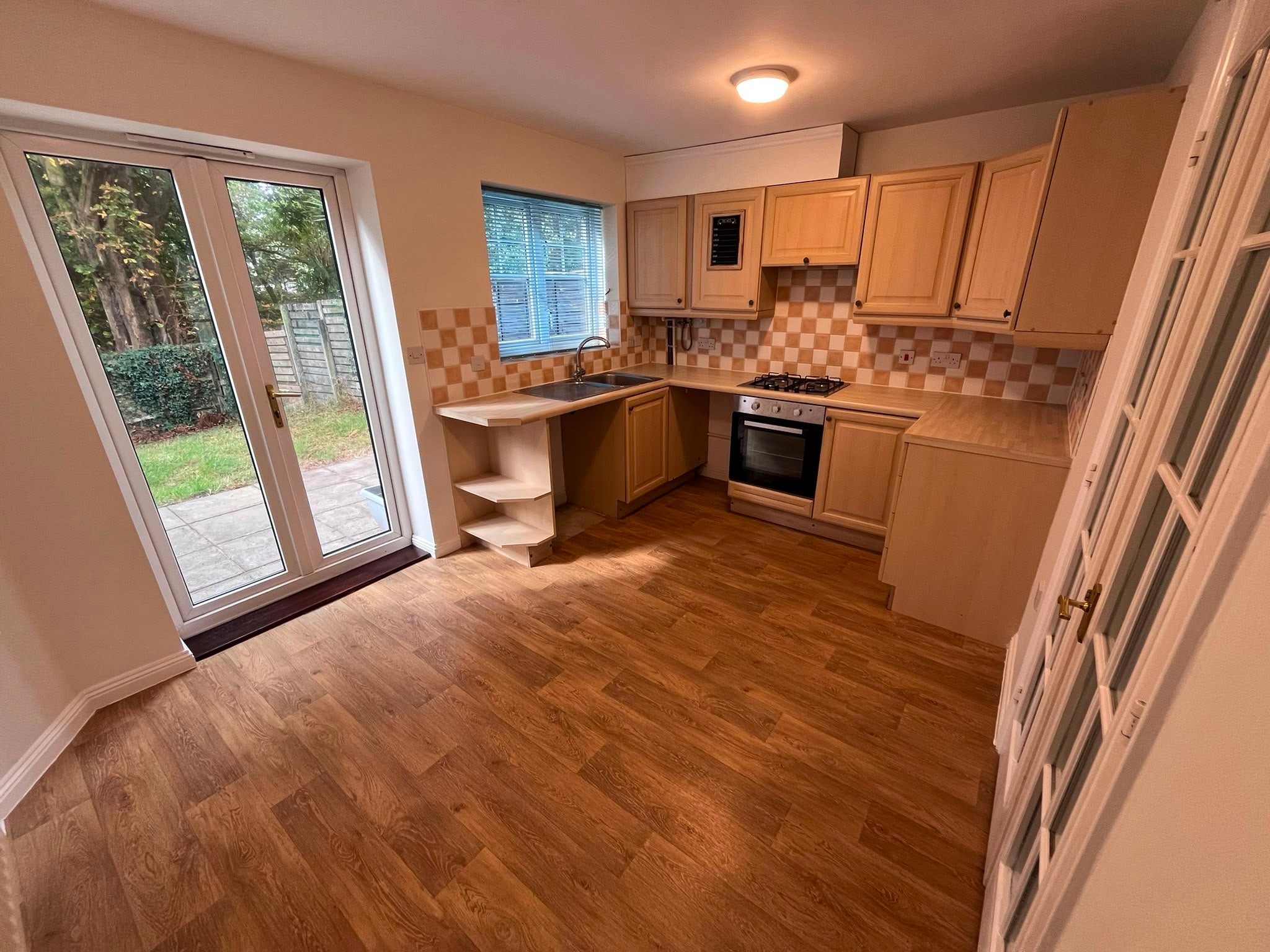 House Clos yr Allt in Swansea