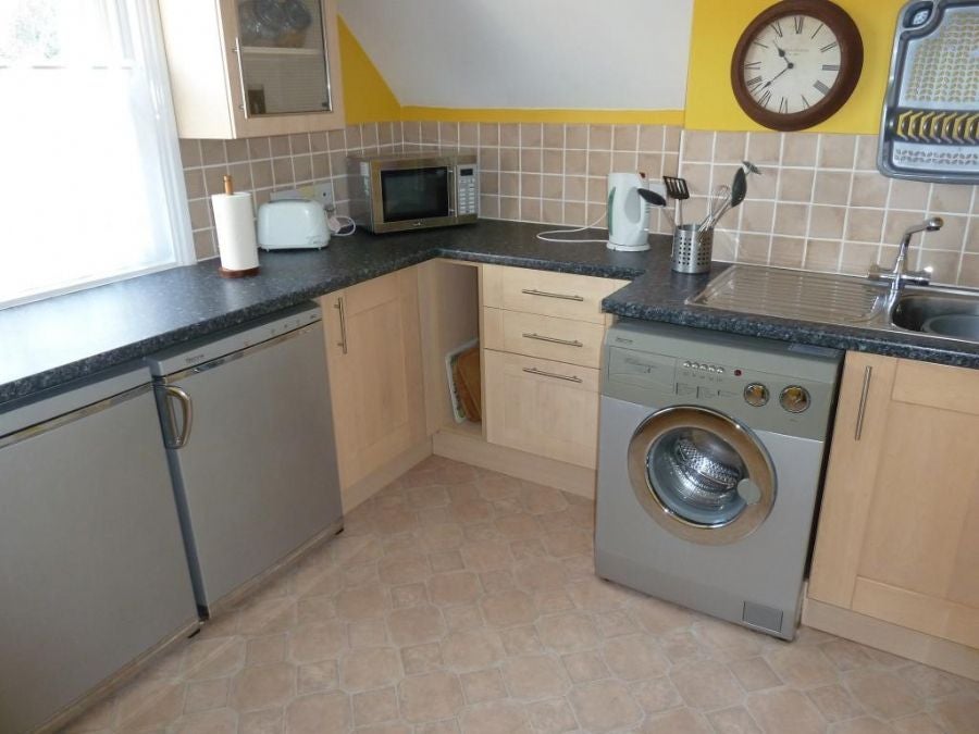 Flat Basingstoke Road in Riseley