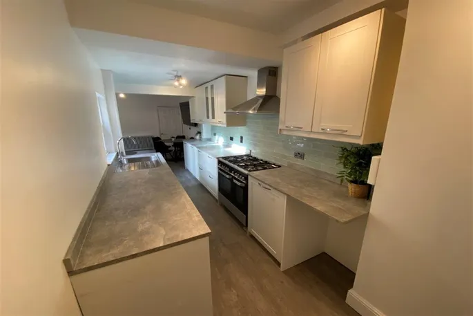 House Dagmar Grove in Nottingham
