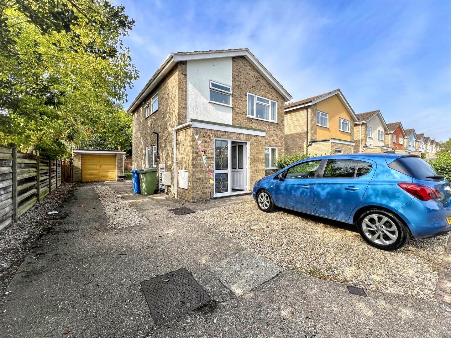House Jasmine Close in Norwich