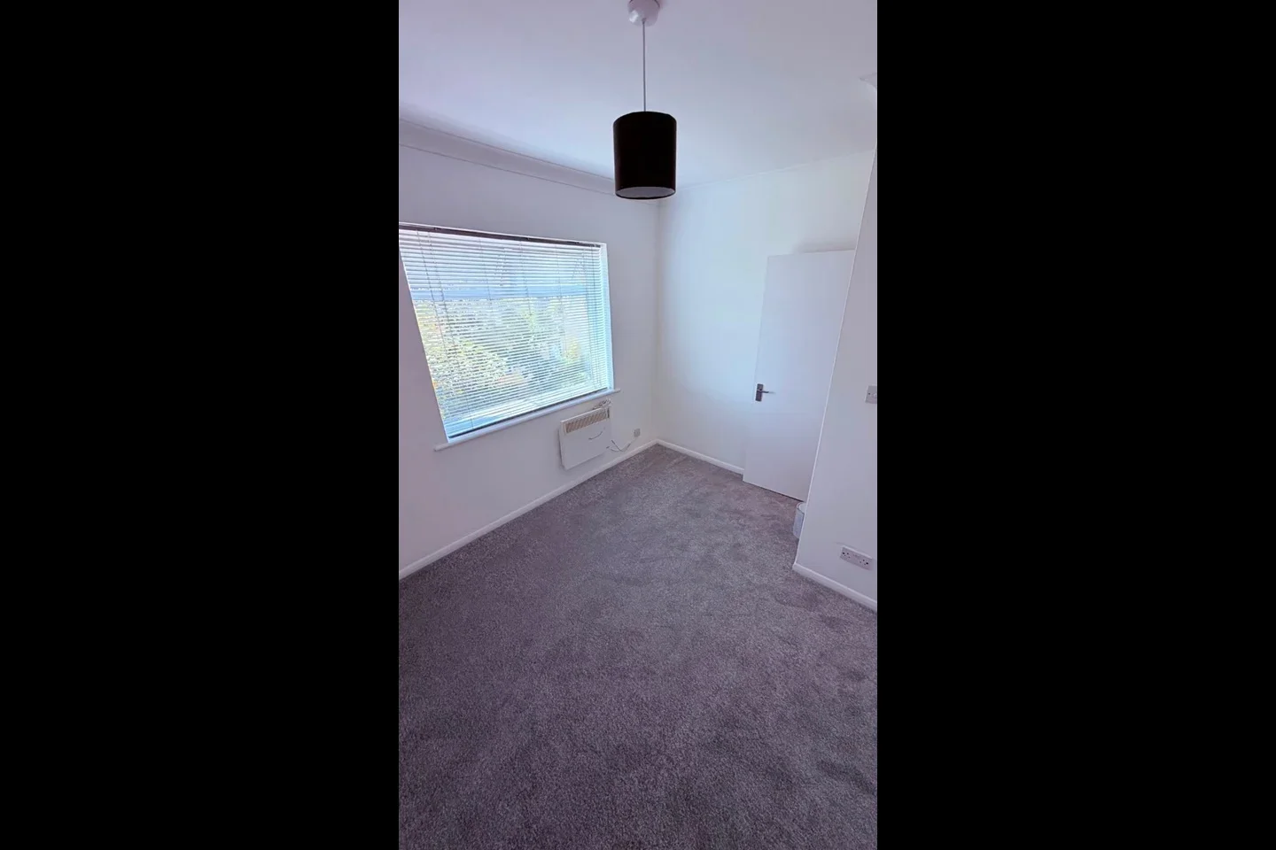 Flat Bromley Hill in Greater London