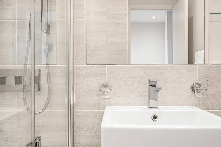 Flat Nevern Square in Greater London
