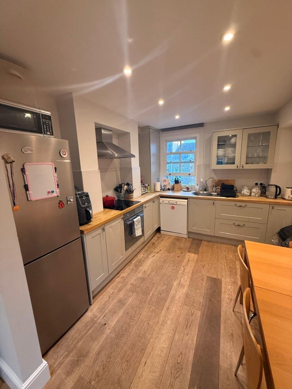Room Gilstead Road in Greater London